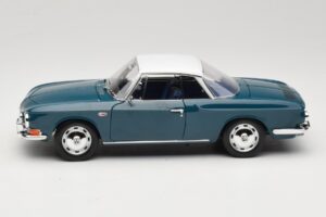 Volkswagen Karmann Ghia Type 34 1500 Sea Blue Norev 1:18 188646 Kov – obrázek 4 z 8