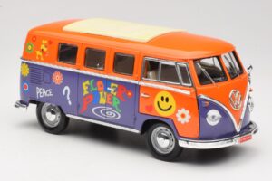 Volkswagen Microbus T1 Flower Power Road Signature 1:18 92329 Kov – obrázek 6 z 8