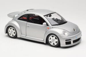 Volkswagen New Beetle RSi Stříbrný Bburago 1:18 3306 Kov – obrázek 6 z 8