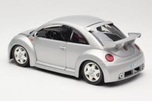 Volkswagen New Beetle RSi Stříbrný Bburago 1:18 3306 Kov – obrázek 7 z 8