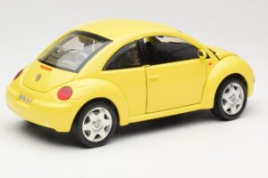 Volkswagen New Beetle Žlutý Bburago 1:18 BEETLE001 Kov – obrázek 3 z 8