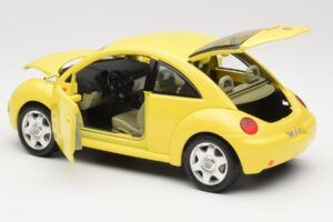 Volkswagen New Beetle Žlutý Bburago 1:18 BEETLE001 Kov – obrázek 5 z 8