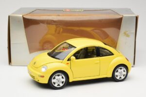 Volkswagen New Beetle Žlutý Bburago 1:18 BEETLE001 Kov – obrázek 8 z 8