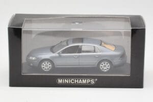 Volkswagen Phaeton 3D Šedý Minichamps 1:43 3D0099300GPR7Q Kov – obrázek 4 z 4