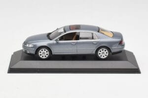 Volkswagen Phaeton 3D Šedý Minichamps 1:43 3D0099300GPR7Q Kov