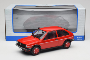 Volkswagen Polo II Coupe Fox MCG 1:18 MCG18523 Kov – obrázek 6 z 6