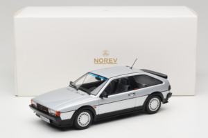 Volkswagen Scirocco Mk2 GTX 16V Flash Silver Norev 1:18 188635 Kov – obrázek 6 z 6