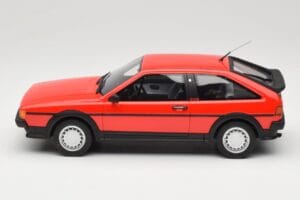 Volkswagen Scirocco Mk2 GTX Červený Otto 1:18 OT065 Pryskyřice – obrázek 3 z 6