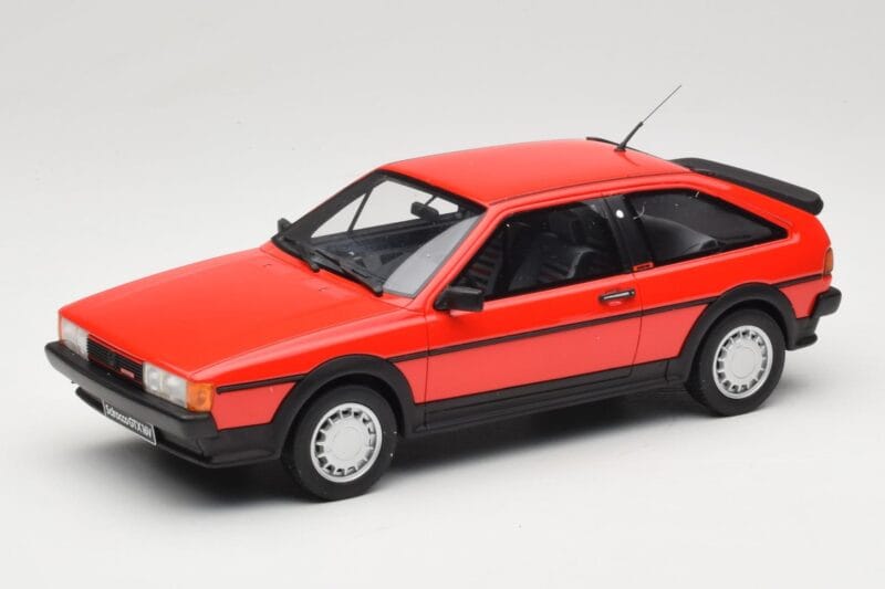 Volkswagen Scirocco Mk2 GTX Červený Otto 1:18 OT065 Pryskyřice