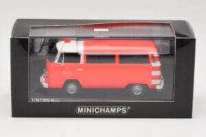 Volkswagen T2 Bus Hasiči Frankfurt Minichamps 1:43 400053091 Kov – obrázek 4 z 4