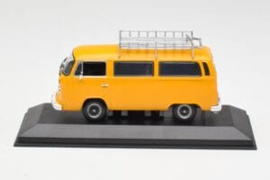 Volkswagen T2 Bus Žlutý Minichamps 1:43 400053002 Kov