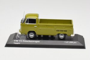 Volkswagen T2 Flatbed Zelený Minichamps 1:43 400053202 Kov