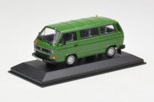 Volkswagen T3 Bus Zelený Minichamps 1:43 400055000 Kov – obrázek 2 z 4