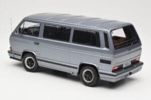Volkswagen T3 Porsche B32 Minibus Modrý KK-Scale 1:18 KKDC180221 Kov – obrázek 5 z 6