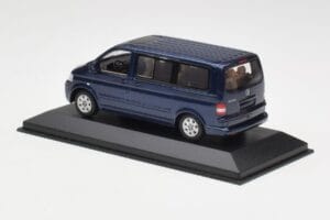 Volkswagen T5 Bus Shadow Blue Minichamps 1:43 842902102 Kov – obrázek 3 z 4