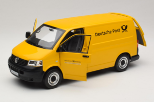 Volkswagen T5 Transporter Deutsche Post Norev 1:18 188617 Kov – obrázek 8 z 9