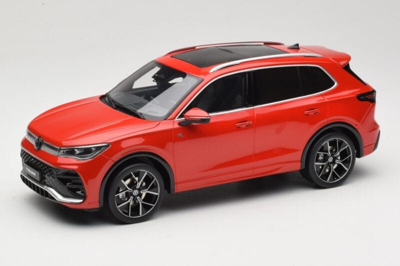 Volkswagen Tiguan eTSI R-Line Persimmon Red Metallic Otto 1:18 OT489 Pryskyřice
