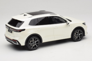Volkswagen Tiguan R-Line Oryx White Pearl Otto 1:18 OT1219 Pryskyřice – obrázek 2 z 6