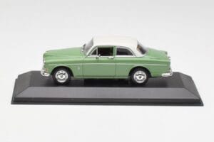 Volvo 121 Amazon Světle Zelený & Bílý Minichamps 1:43 430171005 Kov
