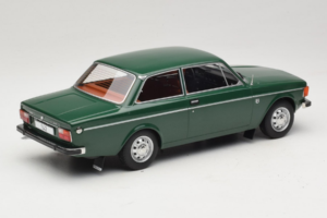 Volvo 142 Zelený MCG 1:18 MCG18005 Kov – obrázek 2 z 6