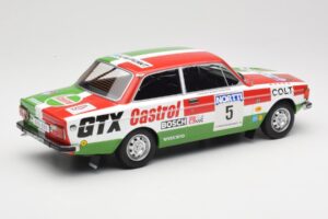 Volvo 142 #5 H. Mikkola / E. Rautanen Rally 1000 Lakes 1973 MCG 1:18 MCG18529R Kov – obrázek 2 z 6