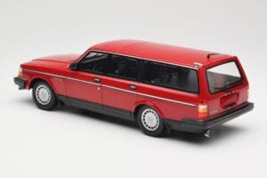 Volvo 240 GL Kombi Červený Minichamps 1:18 155171411 Kov – obrázek 5 z 6