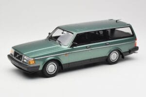 Volvo 240 GL Estate Green Metallic Minichamps 1:18 155171410 Kov
