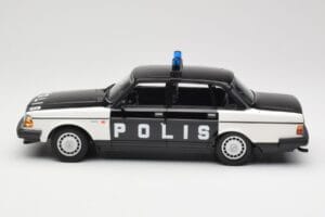 Volvo 240 GL Polis Sweden Černý Minichamps 1:18 155171497 Kov – obrázek 3 z 6