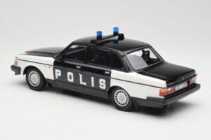 Volvo 240 GL Polis Sweden Černý Minichamps 1:18 155171497 Kov – obrázek 5 z 6