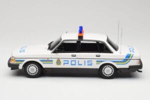 Volvo 240 GL Polis Sweden Minichamps 1:18 155171490 Kov – obrázek 3 z 6