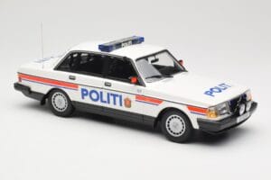 Volvo 240 GL Politi Norway Minichamps 1:18 155171491 Kov – obrázek 4 z 6