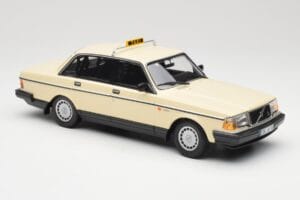 Volvo 240 GL Taxi Minichamps 1:18 155171494 Kov – obrázek 4 z 6