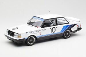 Volvo 240 Turbo #10 R. Francevic Winner ATCC 1986 IXO 1:18 18RMC176 Kov