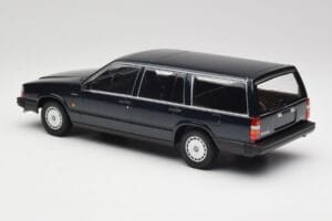 Volvo 740 GL Kombi Tmavě Zelený Metalíza Minichamps 1:18 155171771 Kov – obrázek 5 z 6