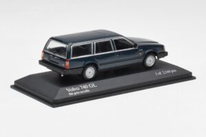 Volvo 740 GL Estate Modrozelená Metalická Minichamps 1:43 943171713 Kov – obrázek 2 z 4