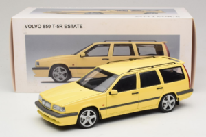Volvo 850 T-5R Kombi Cream Yellow AUTOart 1:18 79506 Kov – obrázek 8 z 8