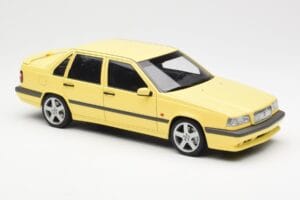 Volvo 850 T-5R Žlutý AUTOart 1:18 79501 Kov – obrázek 6 z 8