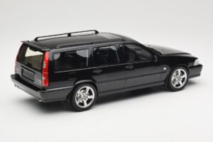 Volvo V70 R P80 Černý DNA 1:18 DNA000232 Kov – obrázek 2 z 6