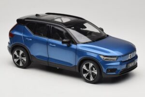 Volvo XC40 Recharge Modrý Metalíza Paudi Model 1:18 2562373 Kov – obrázek 6 z 8