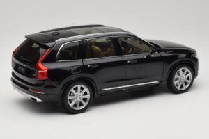 Volvo XC90 Onyx Black Paudi Model 1:18 9430842 Kov – obrázek 3 z 8