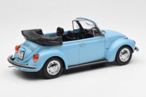 Volkswagen Beetle 1303 Kabriolet Světle Modrý Norev 1:18 188531 Kov – obrázek 2 z 6