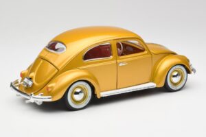 Volkswagen Beetle Zlatý Bburago 1:18 3361 Kov – obrázek 3 z 8