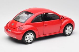 Volkswagen New Beetle Červený Bburago 1:18 8185108 Kov – obrázek 3 z 8