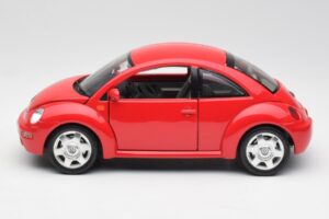 Volkswagen New Beetle Červený Bburago 1:18 8185108 Kov – obrázek 4 z 8