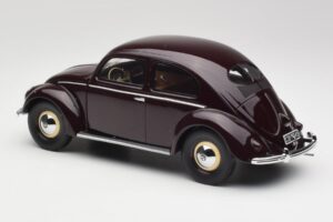 Volkswagen Beetle Ruby Červený Minichamps 1:18 107054002 Pryskyřice – obrázek 5 z 6
