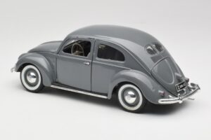 Volkswagen Export Sedan Agave Grey Maisto 1:18 100299 Kov – obrázek 7 z 8