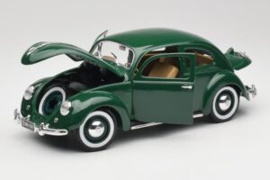 Volkswagen Export Sedan Beryl Zelený Maisto 1:18 31820 Kov – obrázek 2 z 8