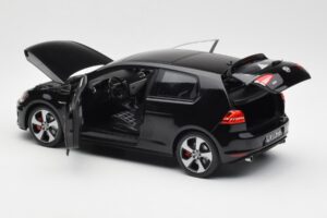 Volkswagen Golf Mk7 GTI Černý Norev 1:18 188550 Kov – obrázek 5 z 8