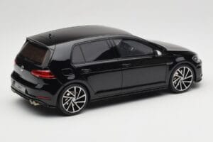 Volkswagen Golf R Mk7 Deep Black Otto 1:18 OT417 Pryskyřice – obrázek 2 z 6