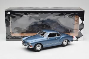 Volkswagen Karmann Ghia Coupe Neptune Modrý Minichamps 1:18 155054022 Kov – obrázek 6 z 6
